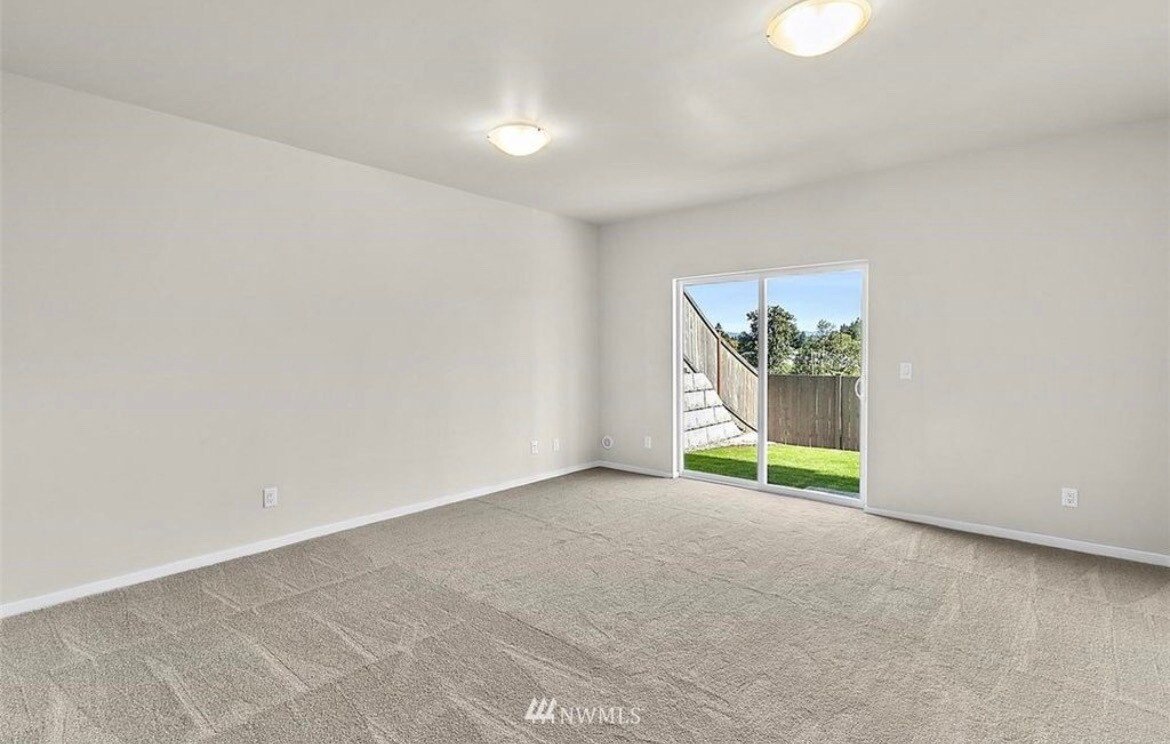 Building Photo - 10224 SE 268th Pl