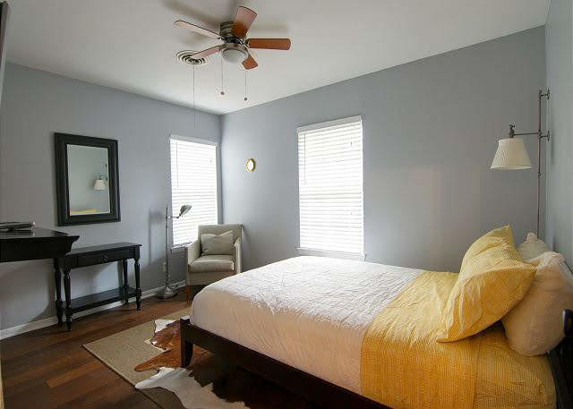 Building Photo - 1818 Dywer Ave