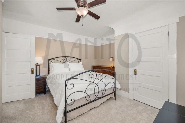 Building Photo - Stunning South Hill Home