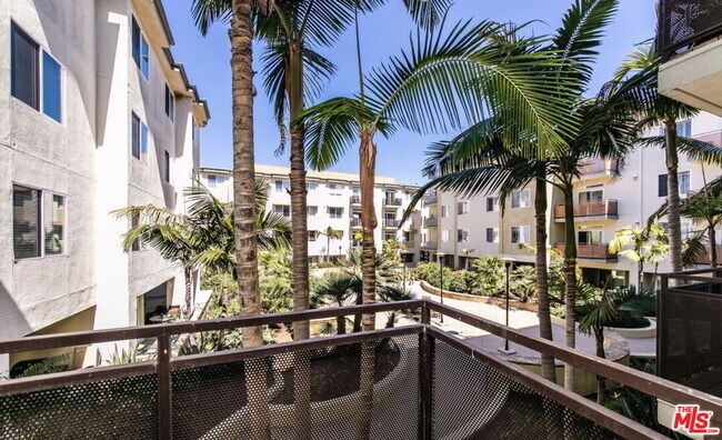 Building Photo - 13200 Pacific Promenade
