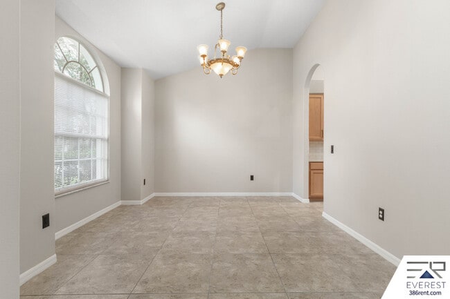 Building Photo - 60 Brigadoon Ln