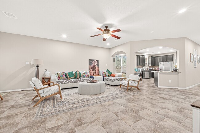 Building Photo - 20702 Sommerset Branch Ct