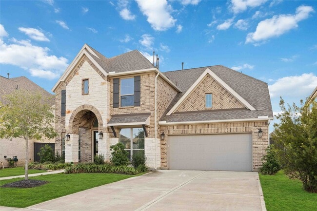 Building Photo - 2215 Falling Fig Ln