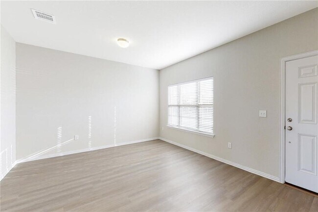 Building Photo - 17212 Crowndale Dr