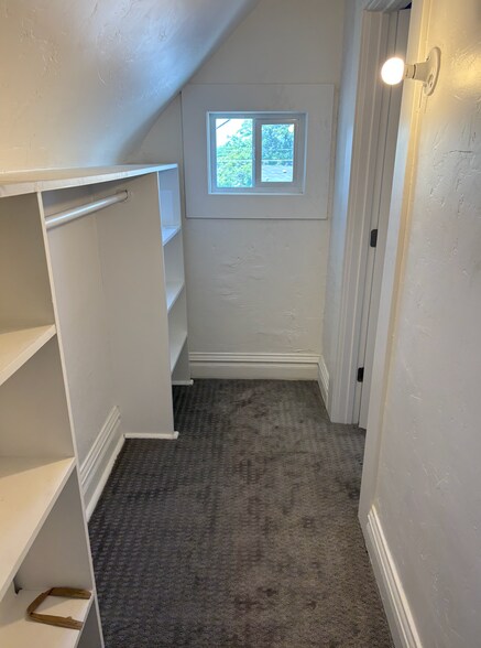 Building Photo - 3205 N Josephine St