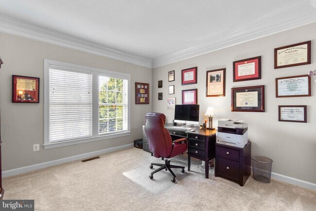 Building Photo - 4012 Belgrave Cir