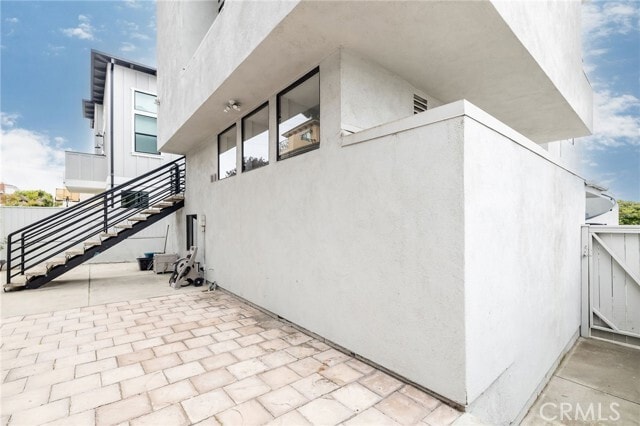 Building Photo - 604 N Irena Ave
