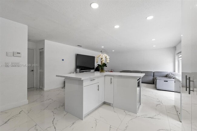 Building Photo - 15646 SW 97th Terrace