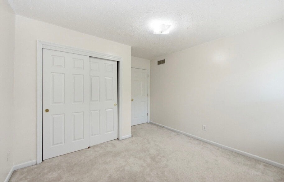 Building Photo - 7649 Tollgate Ct