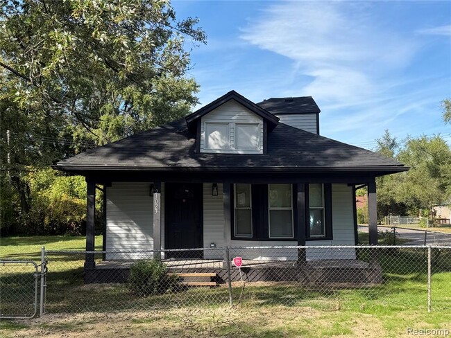 Building Photo - 21023 Seminole