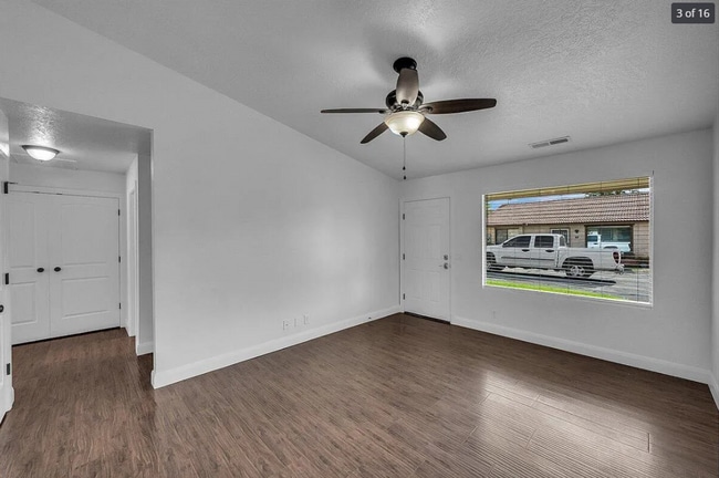 Building Photo - Single-Level 3 Bedroom Townhome in St. George