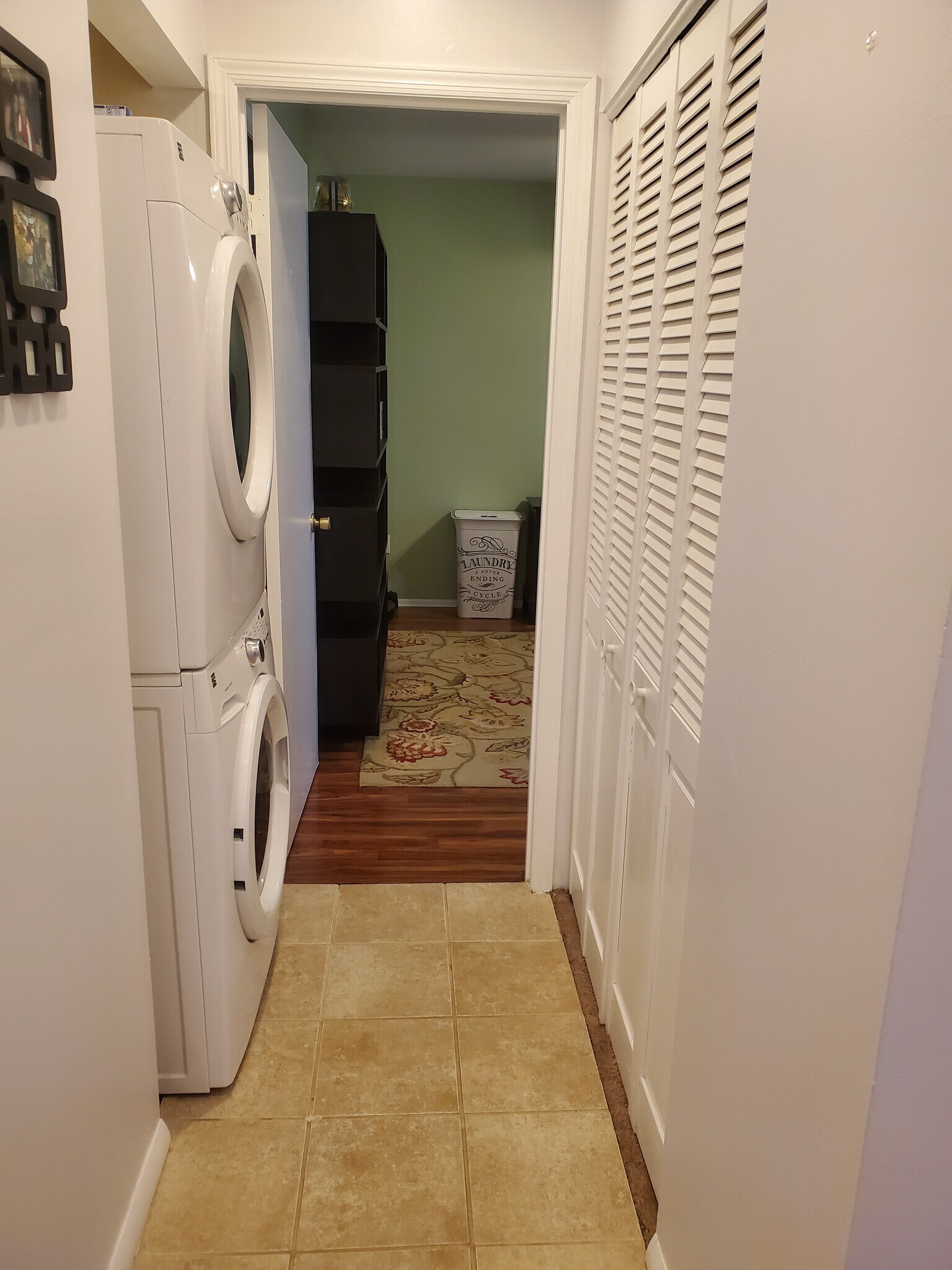 Building Photo - 452 Tournament Dr