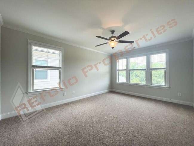 Building Photo - Brand New Carpet and Fresh Paint! Charming...