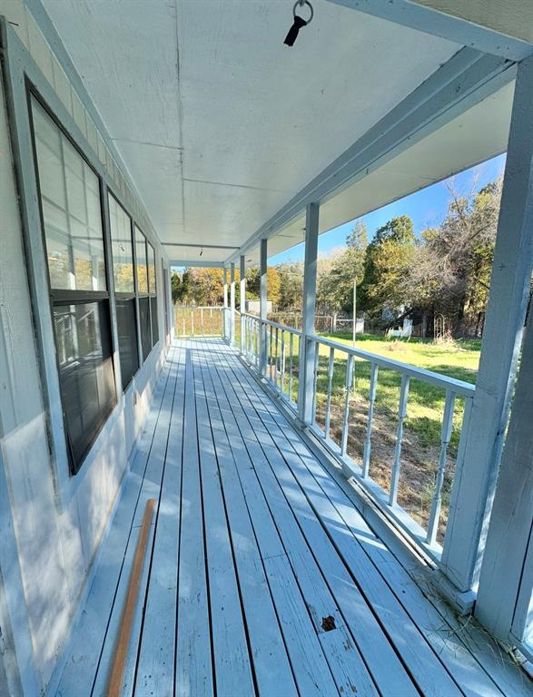 Building Photo - 233 FM 696