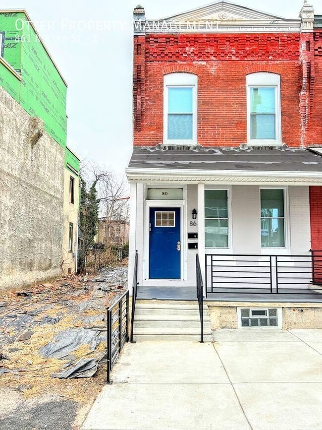 Building Photo - 861 N 43rd St