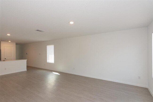 Building Photo - 149 Star Packer Ln