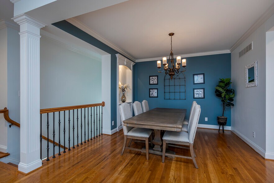 Building Photo - 2409 San Milano Pl