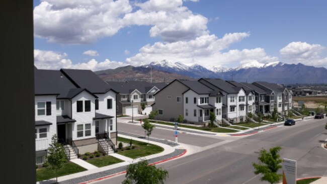 Building Photo - 3896 W 1850 N