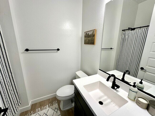 Building Photo - Fantastic "Holly" floor plan in Bella Vista Farms
