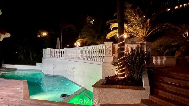 Building Photo - 141 S Peralta Hills Dr