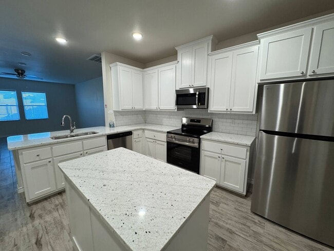 Building Photo - 5108 Rose Petal Ct