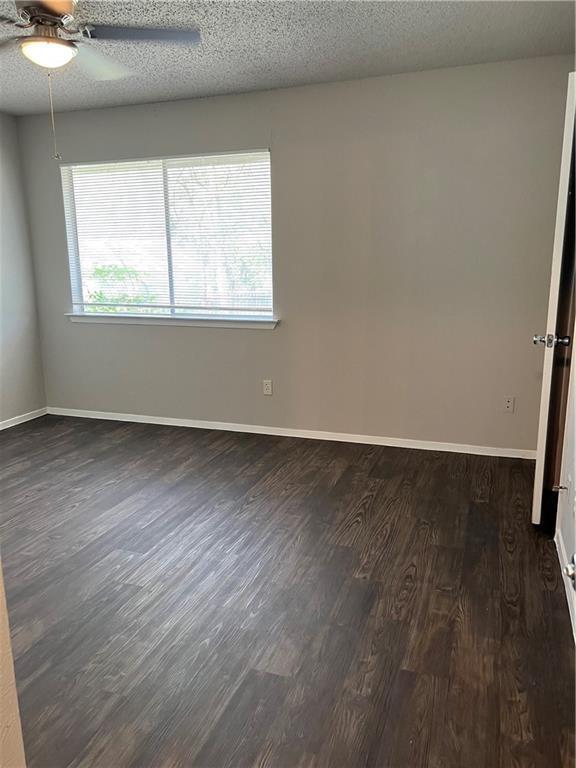 Building Photo - 7318 Lunar Dr