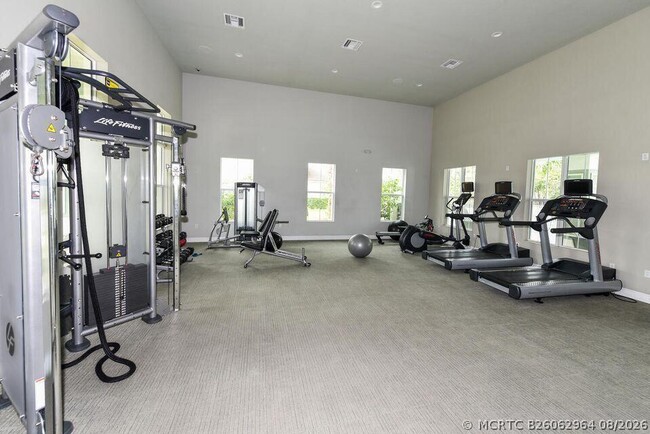 Building Photo - 11900 Cypress Key Way