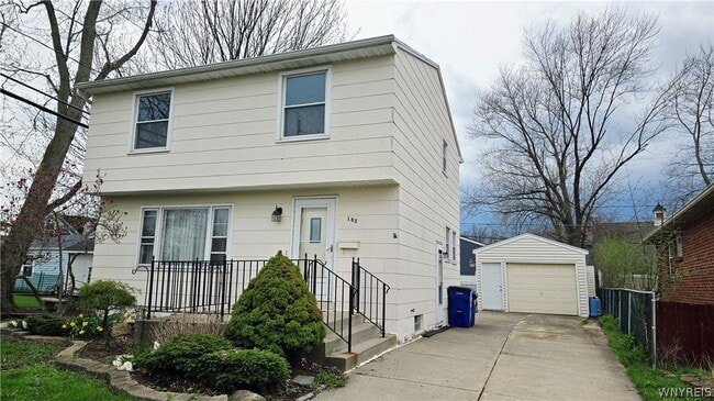 Building Photo - 182 Woodcrest Dr