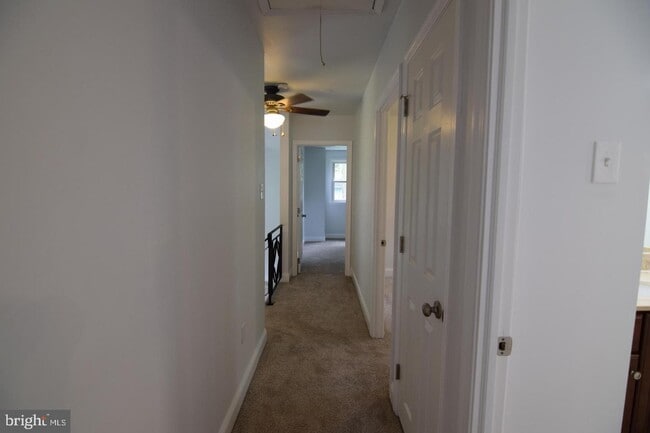 Building Photo - 217 Limestone Ln