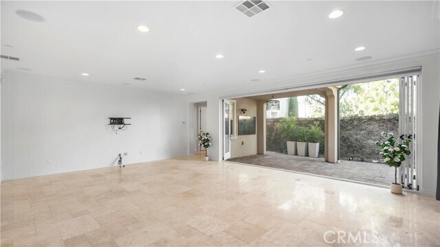 Building Photo - 136 Coyote Brush