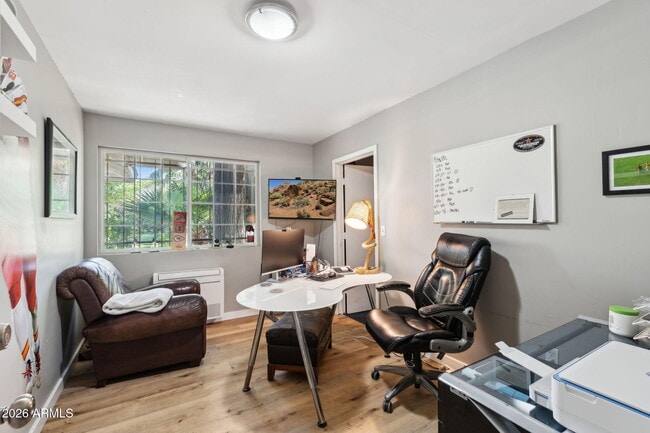 Building Photo - 5339 E Osborn Rd