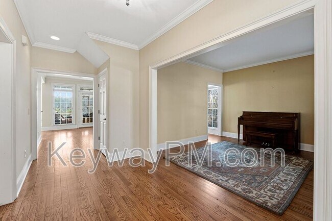 Building Photo - 529 John Fox Run