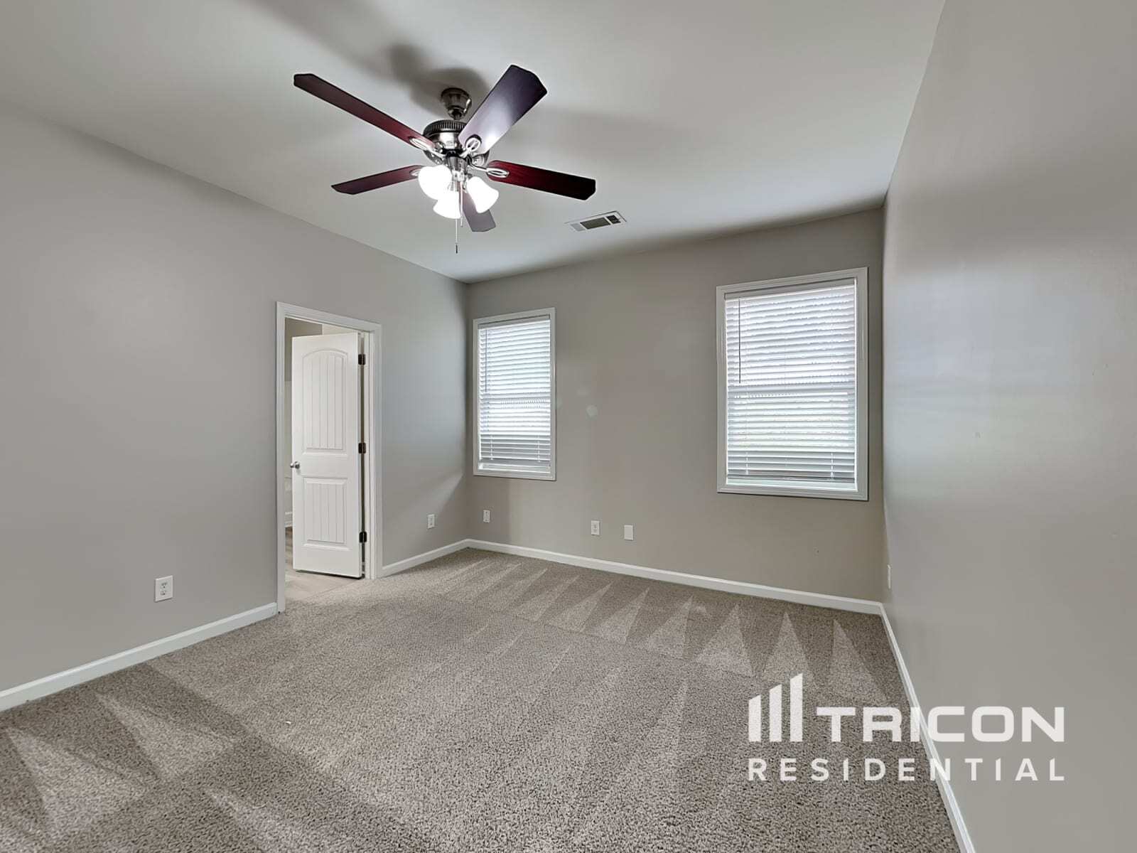 Building Photo - 7802 Bluefin Trail