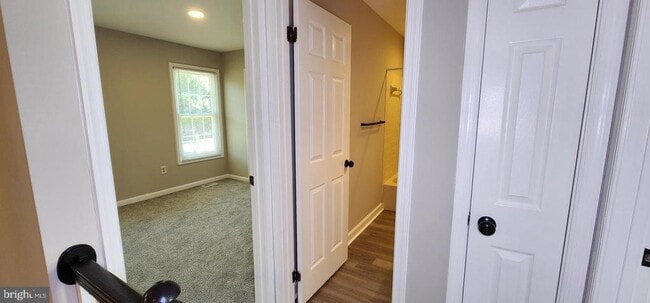 Building Photo - 3145 Elmmede Rd