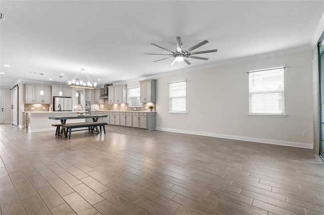 Building Photo - 13 Las Brisas Wy