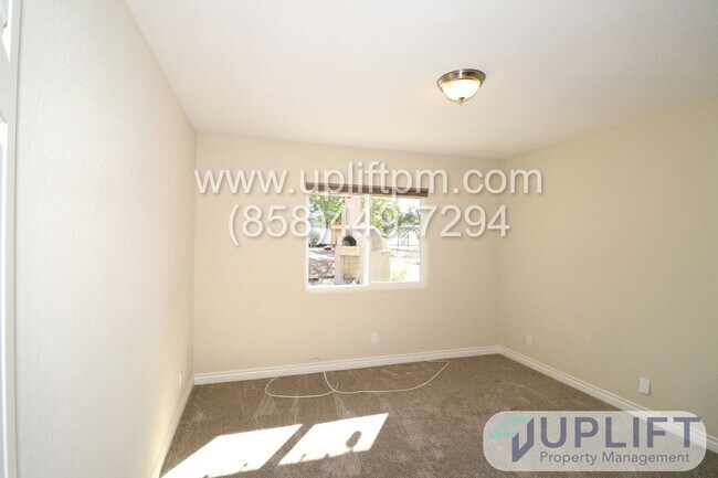 Building Photo - 15817 Fecanin Way