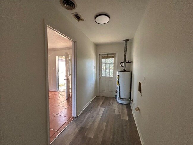 Building Photo - 2603 St Stephens Rd