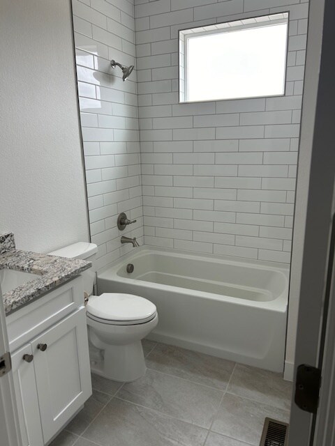Building Photo - 2947 W 20th St