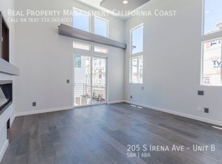 Building Photo - 205 S Irena Ave