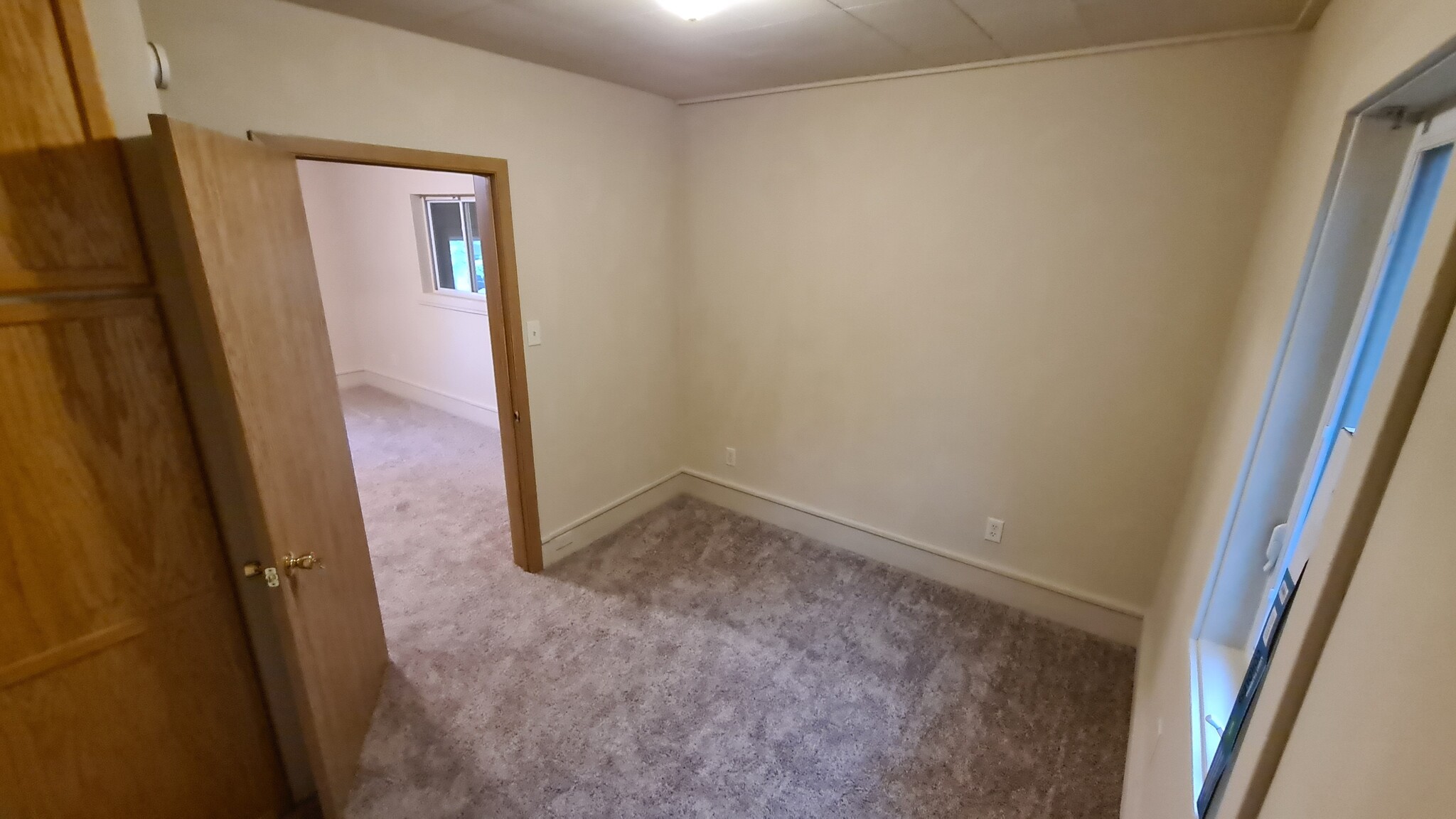 Bedroom - 1014 8th Ave S