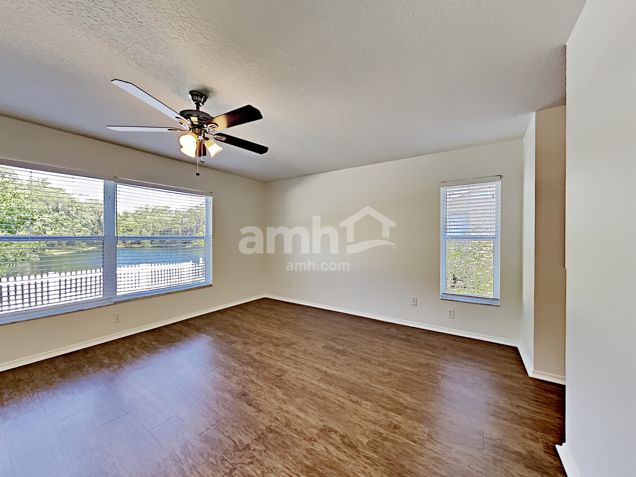 Building Photo - 312 116th St E