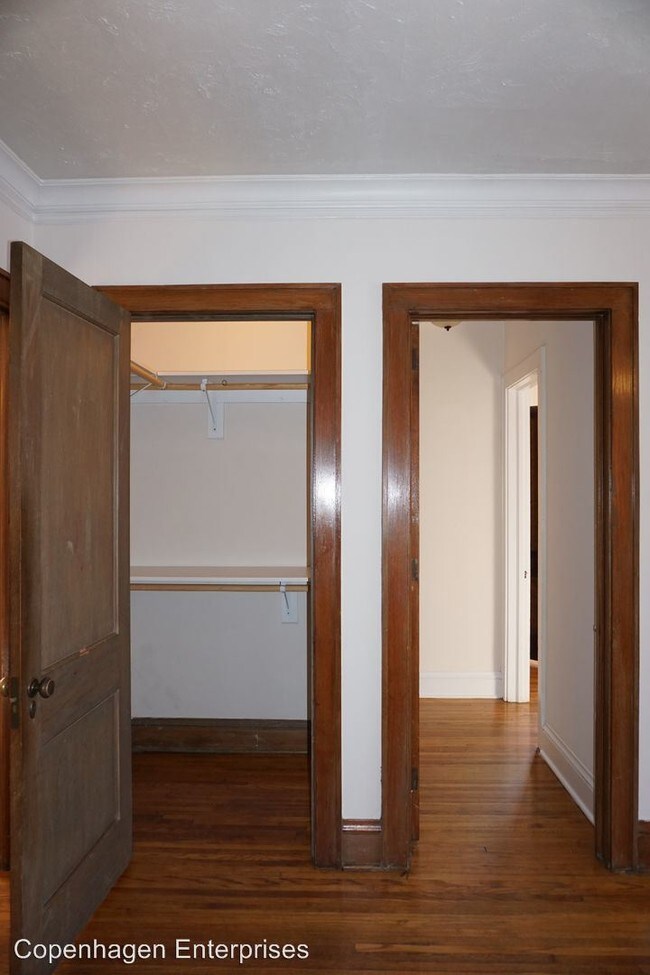 Building Photo - 3518 Nicollet Ave