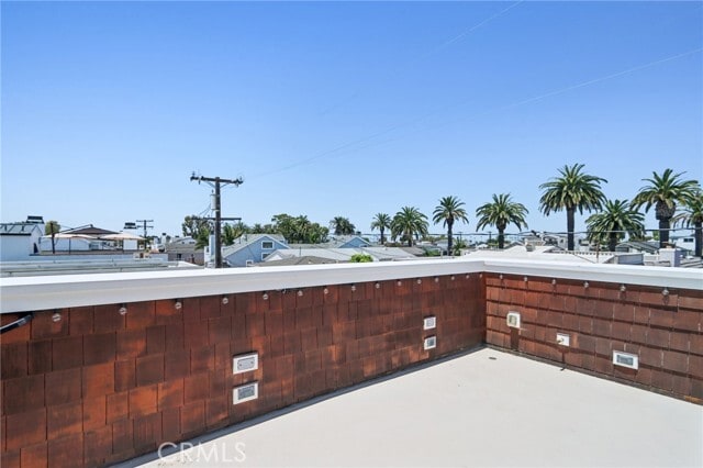 Building Photo - 611 Marigold Ave