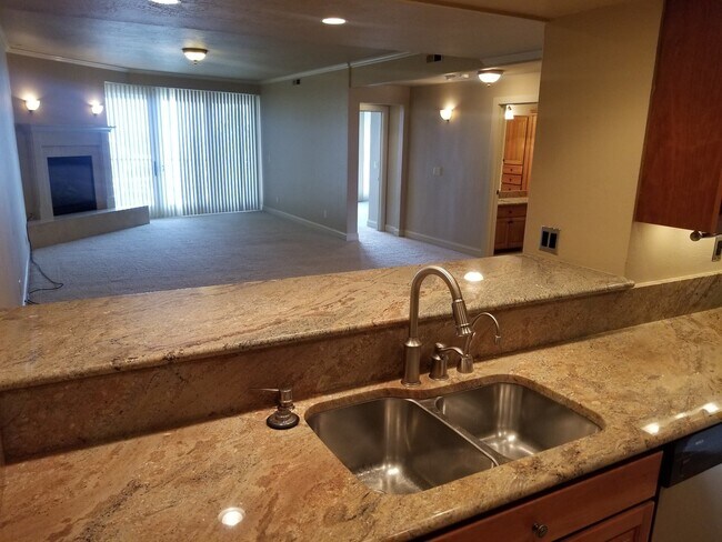 Primary Photo - Class and Style! 3 Bed, 2 Bath South Hill ...