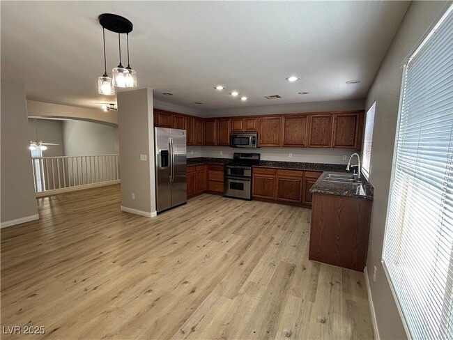 Building Photo - 2764 Red Vista Ct