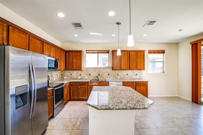 Building Photo - 3717 Dover Ferry Crossing