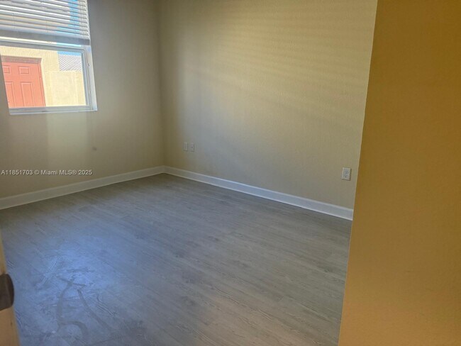 Building Photo - 17103 SW 96th St