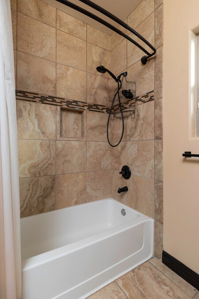 Building Photo - 3138 Fox Grove