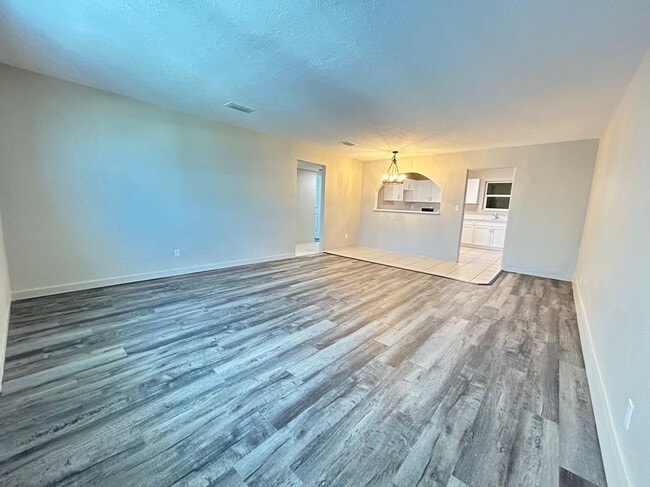 Building Photo - 1740 Ocean Shore Blvd