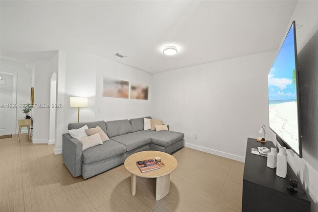 Building Photo - 11613 NW 78th St